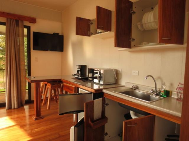 Villa Segura Manuel Antonio, Quepos Eksteriør billede